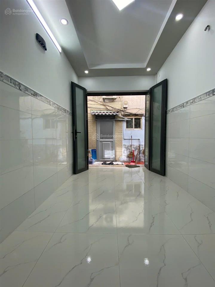 Nhà 4 tầng hoàng diệu chỉ hơn 2 tỷ