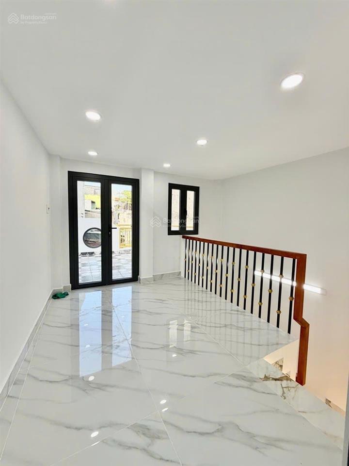 Trung tâm quận 4 khu ẩm thực 20 thước