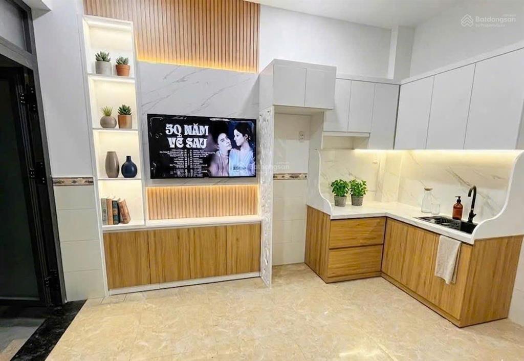 Chủ bán nhanh thời gian sớm giá hạ còn 2,190 tỷ