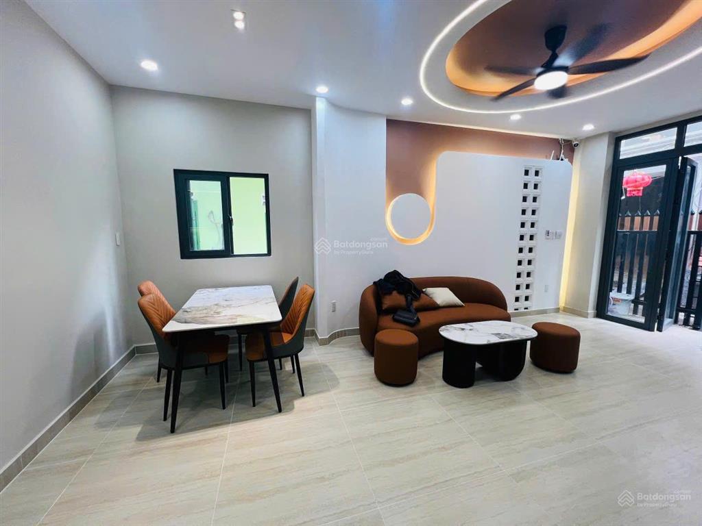 Ngang 4.5m hiếm chỉ 6.38 tỷ tân bình  giáp quận 10