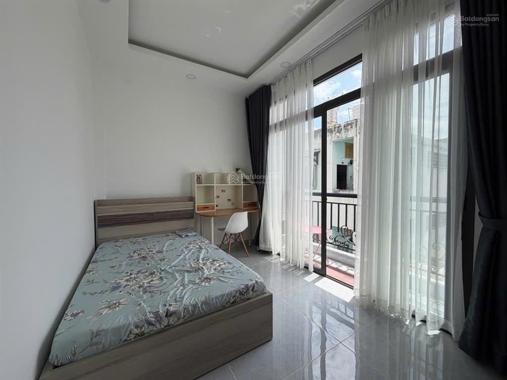 Bán nhà q4  45m2, 4 tầng, cho thuê hoặc ở (7,6 tỷ)