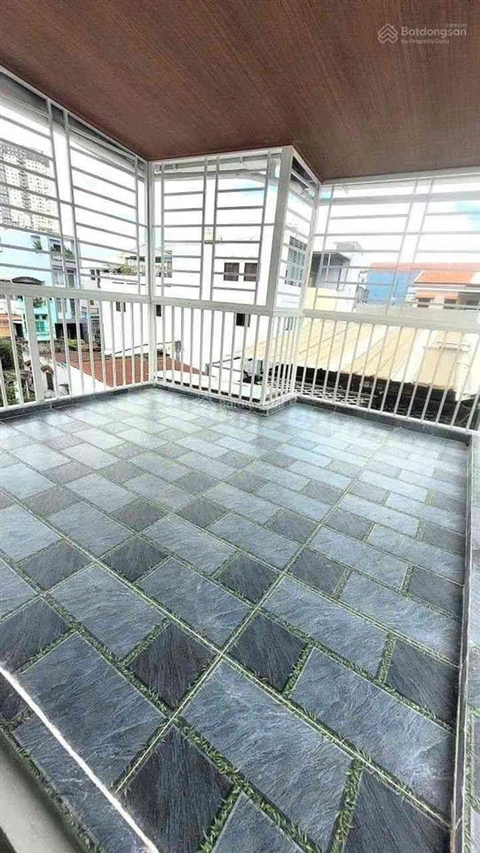 3 tỷ 980 nhà 4 tầng âu dương lân quận 8