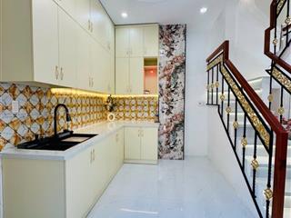 Âu dương lân 3 tầng q8  dt 35m2  căn góc 2 mặt tiền 5,28 tỷ