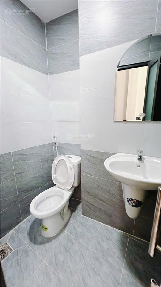 Nhà q4 mặt tiền hẻm 3m phù hợp kinh doanh giá 3,65 tỷ
