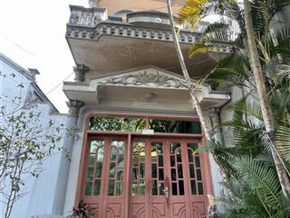 Cc bán nhà phố vịt 107m2 ngõ thông đường oto tránh 2 tầng 1 tum đang cho thuê sẵn dòng tiền 8xxx