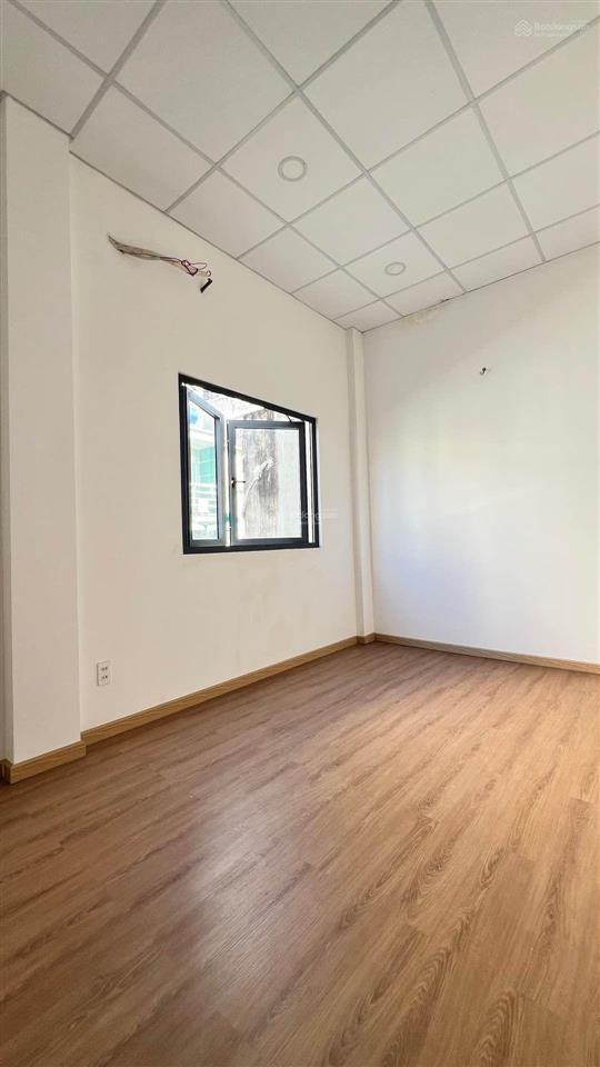 Oto ngủ trong nhà  ngay trịnh đình trọng, âu cơ  2 tầng  4,1x 12m (nở hậu 5,7m)  chỉ 7ty5