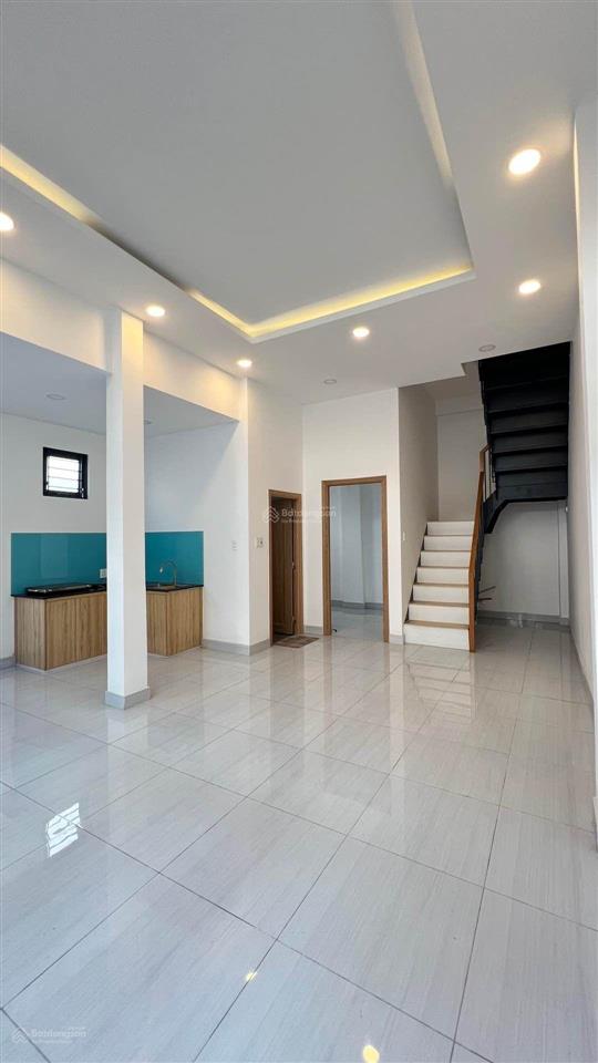 Oto ngủ trong nhà  ngay trịnh đình trọng, âu cơ  2 tầng  4,1x 12m (nở hậu 5,7m)  chỉ 7ty5