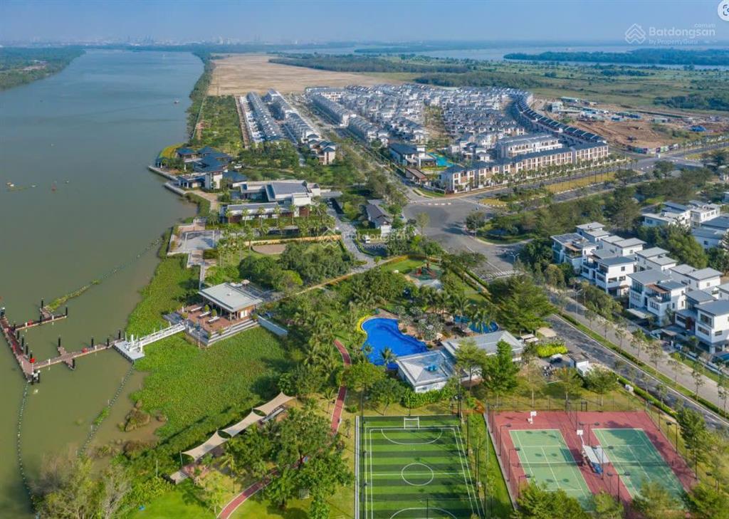 Hàng ngộp swanbay. nhà phố zone 8 dt 120m2 giá bán nhanh 8,5tỷ giá full thuế phí chuyển nhượng