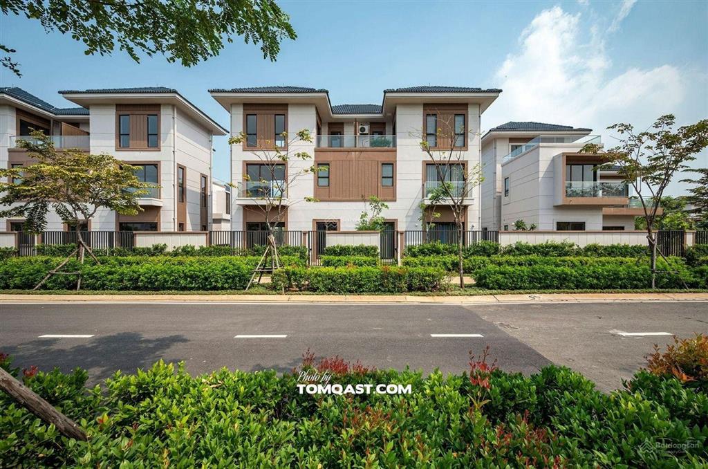 Hàng ngộp swanbay. nhà phố zone 8 dt 120m2 giá bán nhanh 8,5tỷ giá full thuế phí chuyển nhượng