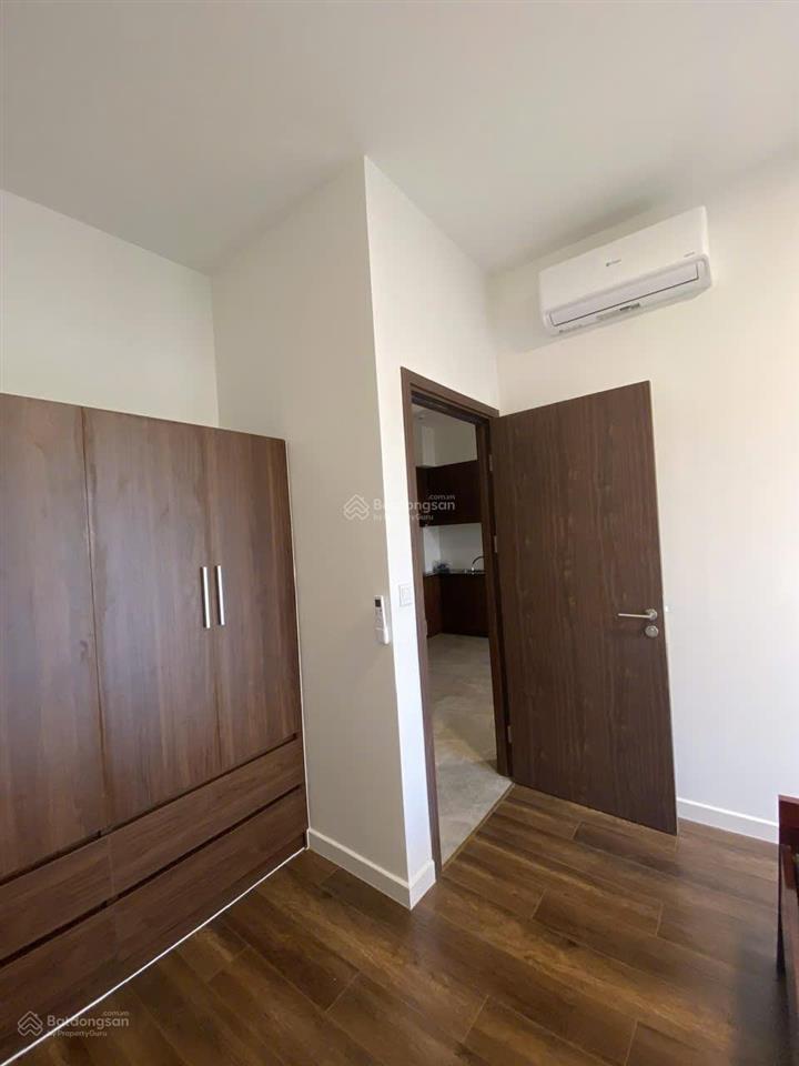 Cho thuê căn 1 phòng ngủ swanbay dt 48m2, giá 5,5 triệu bao gồm phí dịch vụ