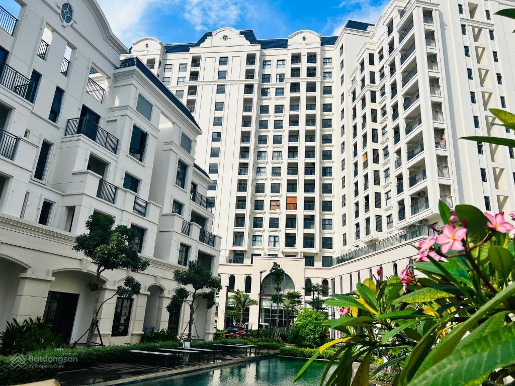 Bán căn hộ chung cư swanbay 1pn 48m2 full nội thất giá bán 2,1 tỷ bao gồm thuế phí + 5% ra sổ