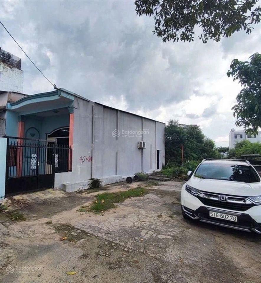 Nhà cấp 4 sát khu 38ha công viên thuận kiều  nhà ga metro số 2  khu đang phát triển mạnh