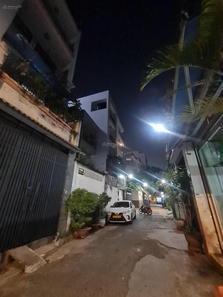 Nhà ngay khu chợ lạc quang 4,2x25m  sát mặt tiền trường chinh  khu kinh doanh sầm uất  xây chdv