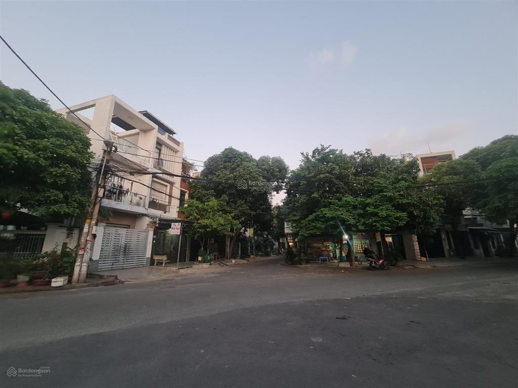 Nhà cũ tiện xây mới 4x20m vuông vức song hành trung mỹ tâynguyễn ảnh thủ đường nhựa xe hơi thông