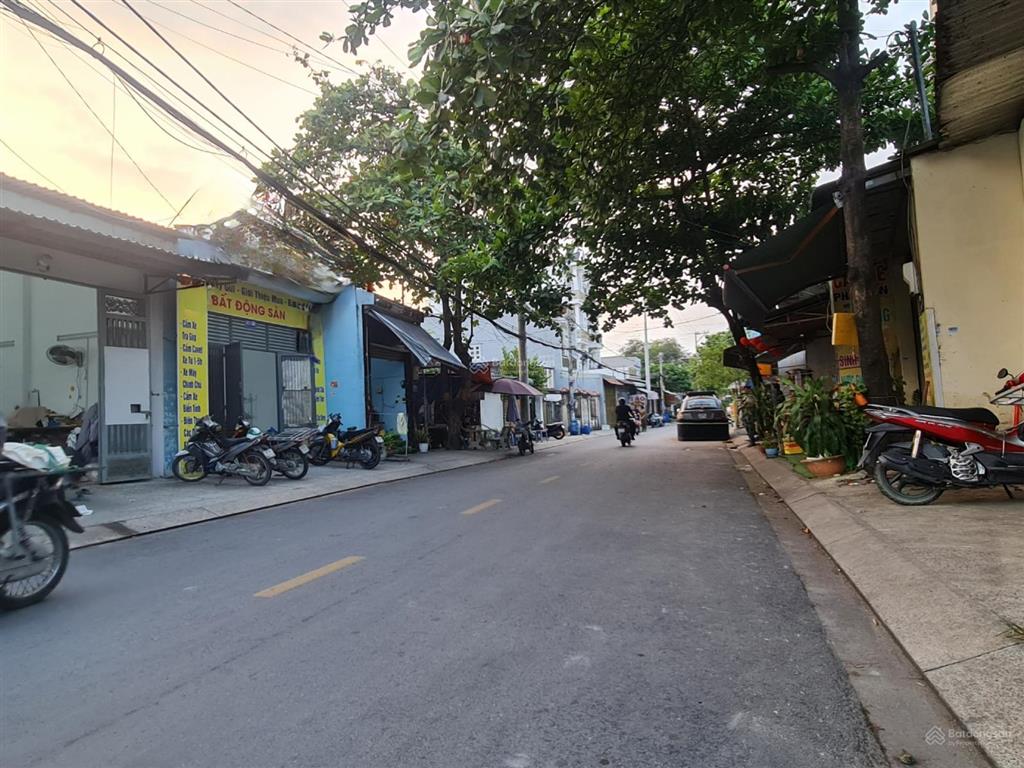 Gần khu 38ha, dãy trọ ngang hơn 6m  110m2 xây chdv cao tầng đường 8m thông