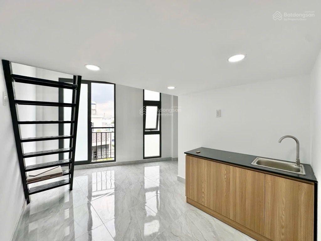 Chdv mặt tiền đường trung mỹ tây  dòng tiền khủng ~ 100tr/ tháng  6 tầng hoàn công đủ