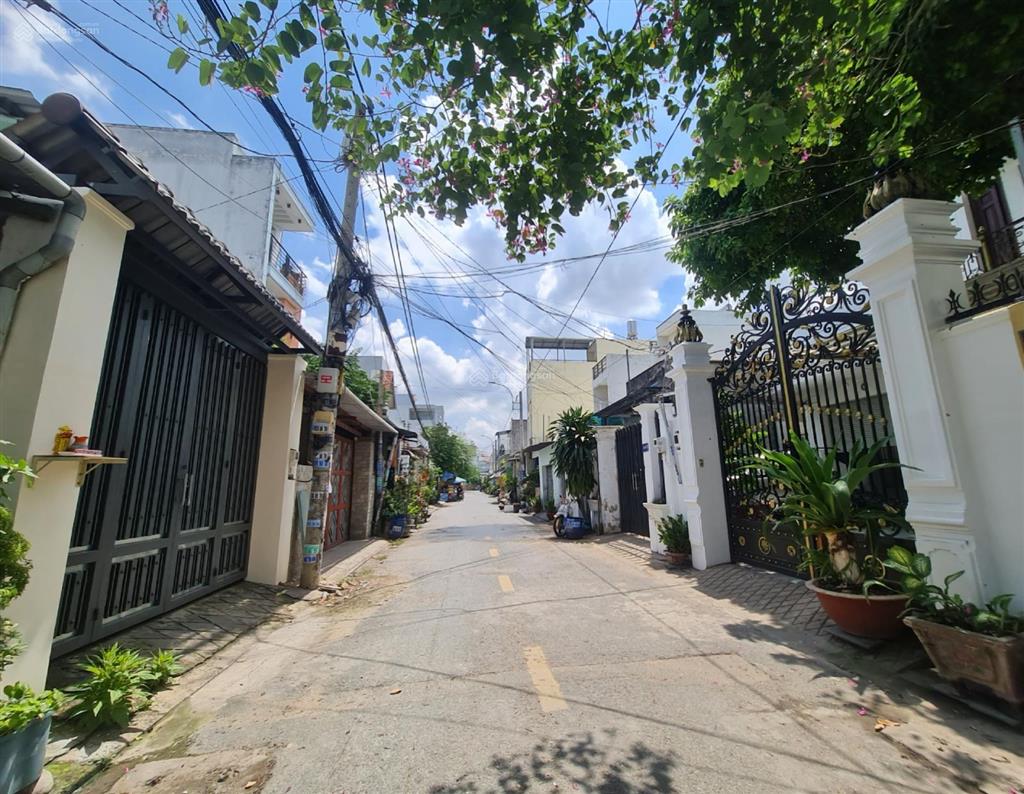 Mặt tiền đường ngang 6x27m sát nguyễn ảnh thủ  chỉ 50tr/m2