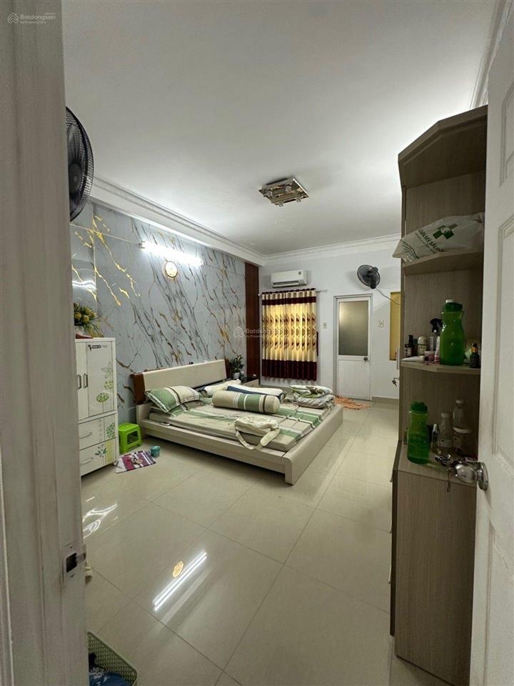 Nhà 3 tầng phan văn hớn  trường chinh cn 80m2  3pn  xe hơi vào nhà