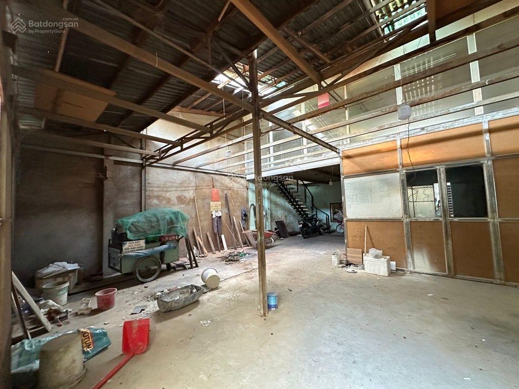 Xưởng trống 6x29m  đường nhánh tân thới nhất 13c  thông phan văn hớn  xây chdv, làm xưởng