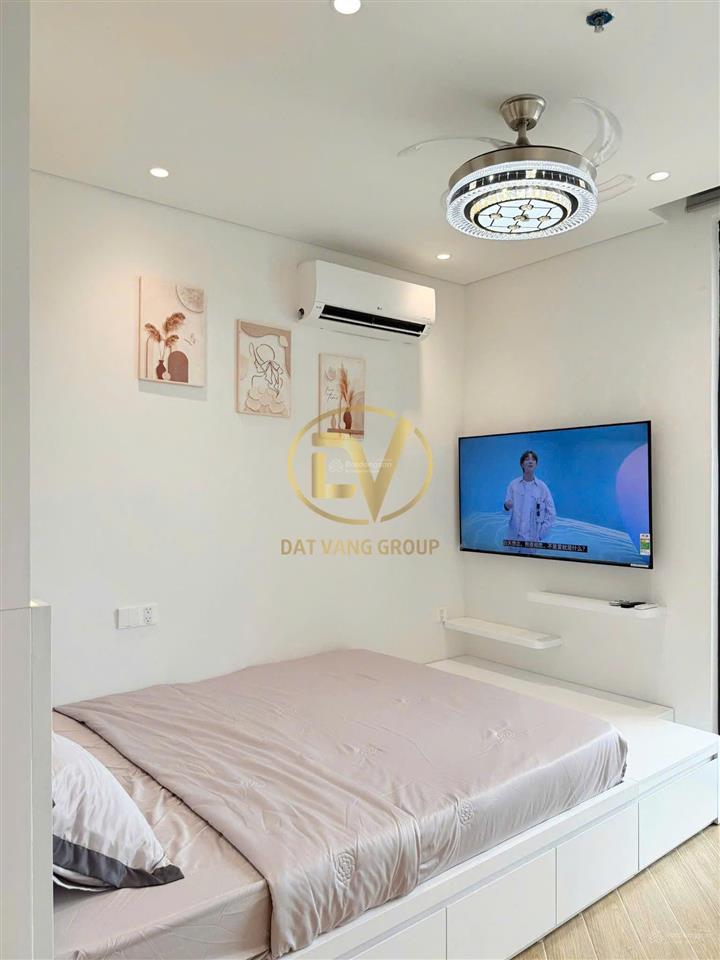 Bán studio sun ponte residence đà nẵng 28.4m², hướng đông, giá 3 tỷ chờ sổ