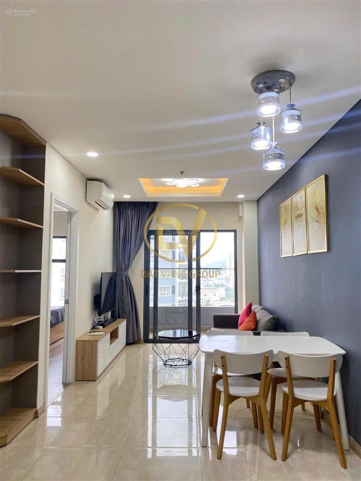Cho thuê căn hộ 2pn cao cấp monarchy  view đẹp | full nội thất