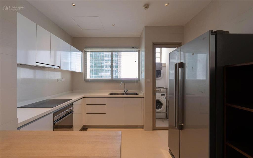 Chính chủ bán căn hộ the vista 2pn nhà đẹp mới sửa