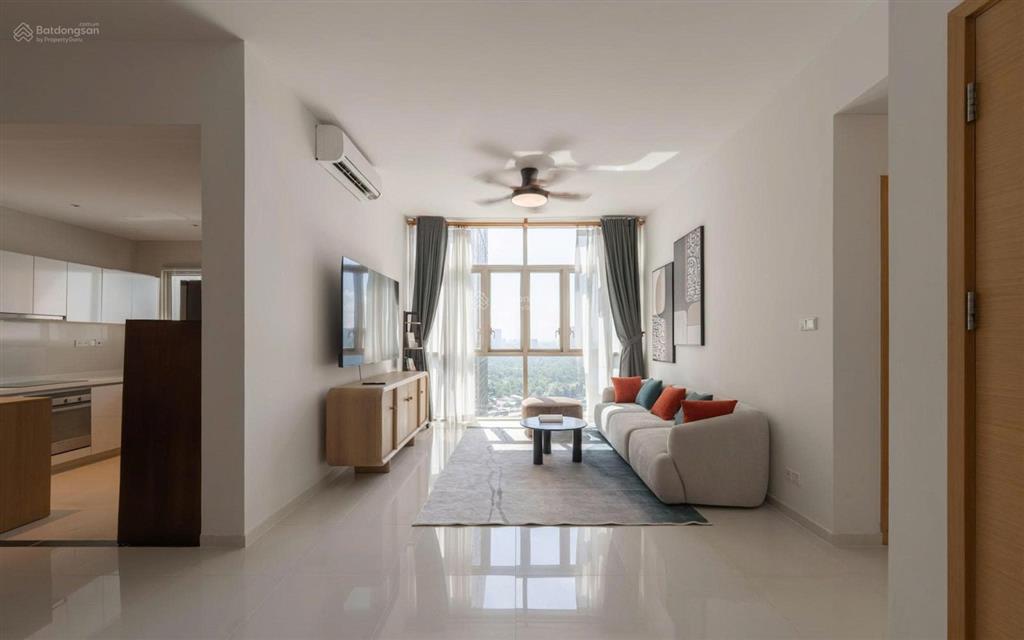 Chính chủ bán căn hộ the vista 2pn nhà đẹp mới sửa