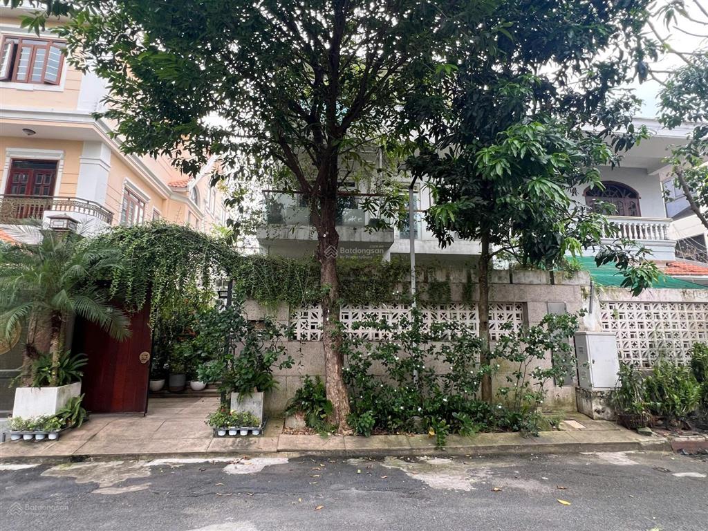 Bán biệt thự 4pn, 5wc, 233,6m2 tại phổ quang, p2, q. tân bình, giá 50 tỷ vnd