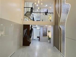 Nhà mới 5 tầng full nội thất thang máy  hxh 6m  lạc long quân p.3 q.11 43m2 giá tốt 8.8 tỷ