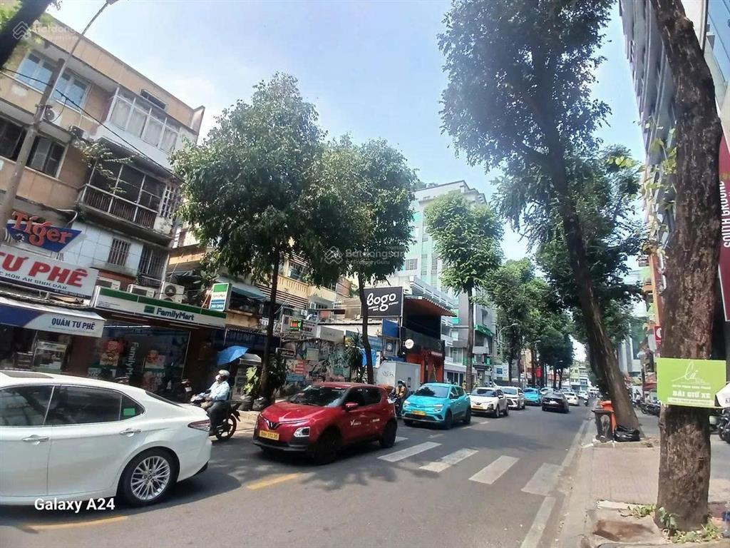Quận 3 phạm ngọc thạch  kd đỉnhhđ thuê 600 triệu/năm  3 tầng btct đẹphxt gần mặt tiền 62m2