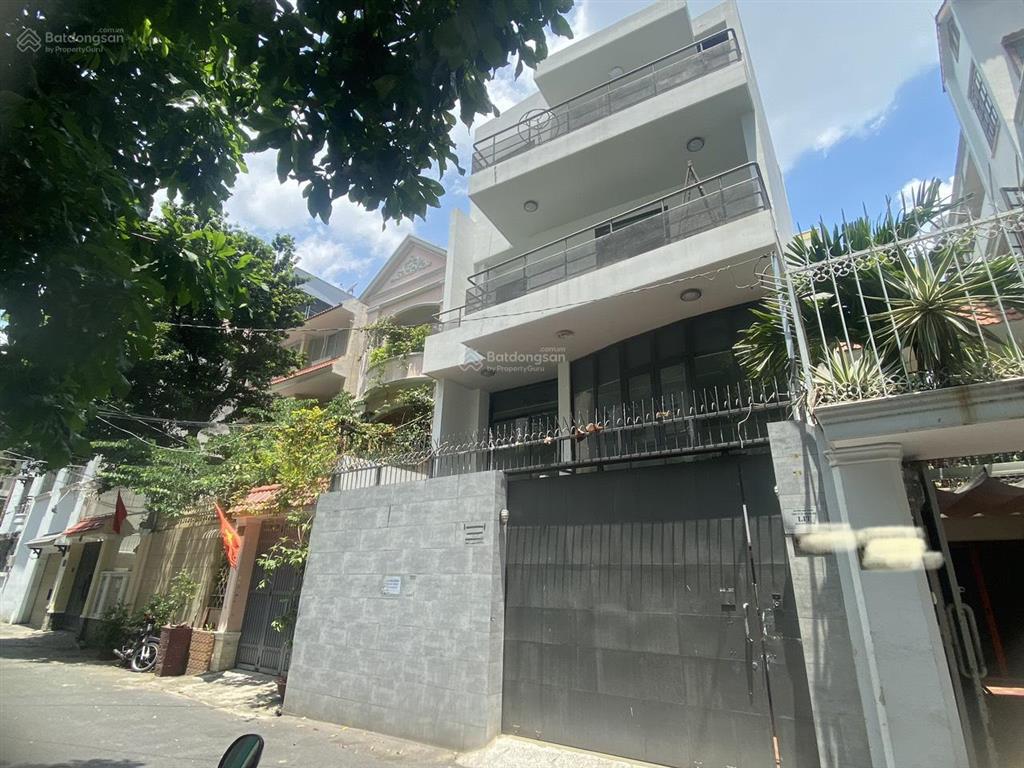 Villa một đời chủ  khu sang trọng gần sân bay tân sơn nhất 156m2 gara oto  hẻm 8 m 27 tỷ tl