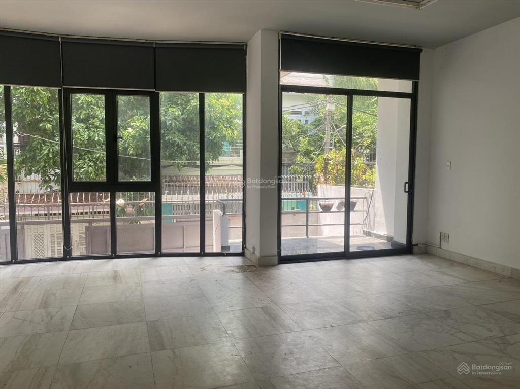 Villa một đời chủ  khu sang trọng gần sân bay tân sơn nhất 156m2 gara oto  hẻm 8 m 27 tỷ tl