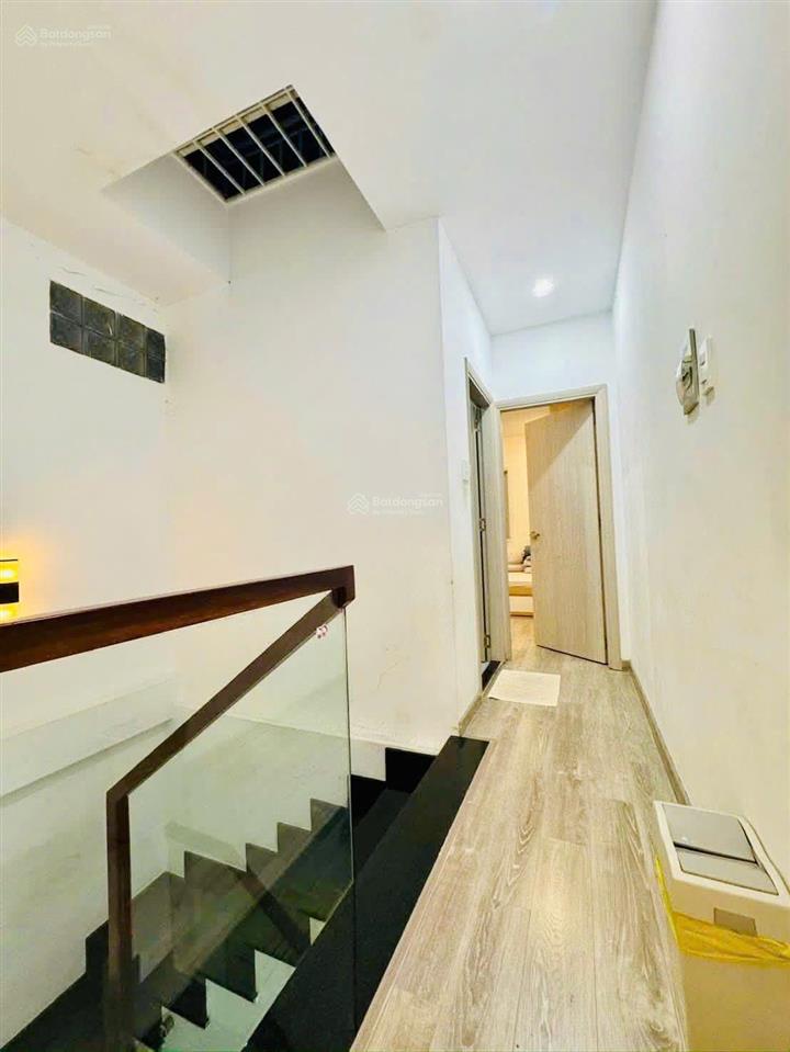 Nhà đẹp phan đình phùngphú nhuận giáp q1.q3 hẻm 3m  full nt 50m2 ngay mt 7.95t còn tl