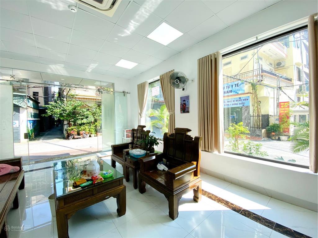 Cho thuê nhà mặt phố trần cung, nghĩa đô  2 mặt tiền 80m2 (chính chủ)
