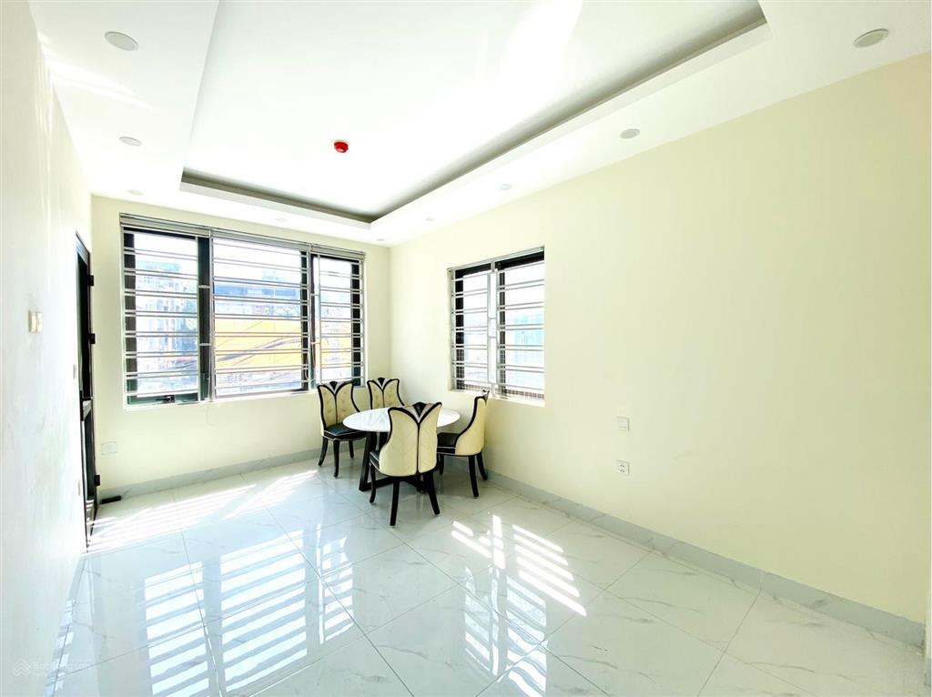 Cho thuê nhà mặt phố trần cung, nghĩa đô  2 mặt tiền 80m2 (chính chủ)