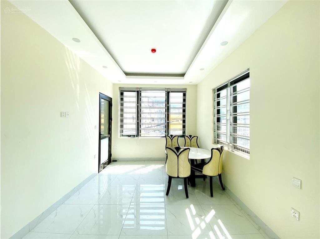 Cho thuê nhà mặt phố trần cung, nghĩa đô  2 mặt tiền 80m2 (chính chủ)