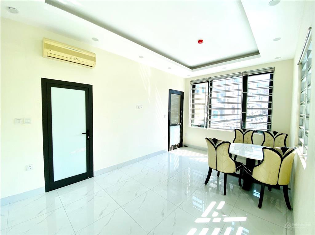 Cho thuê nhà mặt phố trần cung, nghĩa đô  2 mặt tiền 80m2 (chính chủ)