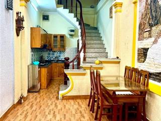 Siêu hot! quan nhân, 20m ra phố, nhà nở hậu, nhà dân xây ở ngay. 32mx4t. chỉ 7,5 tỷ