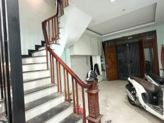 Có 102! khương đình, 40m ra ô tô, ngõ ba gác, rộng, nhà đẹp, ở ngay. 43m2x5t. chỉ 7,9 tỷ
