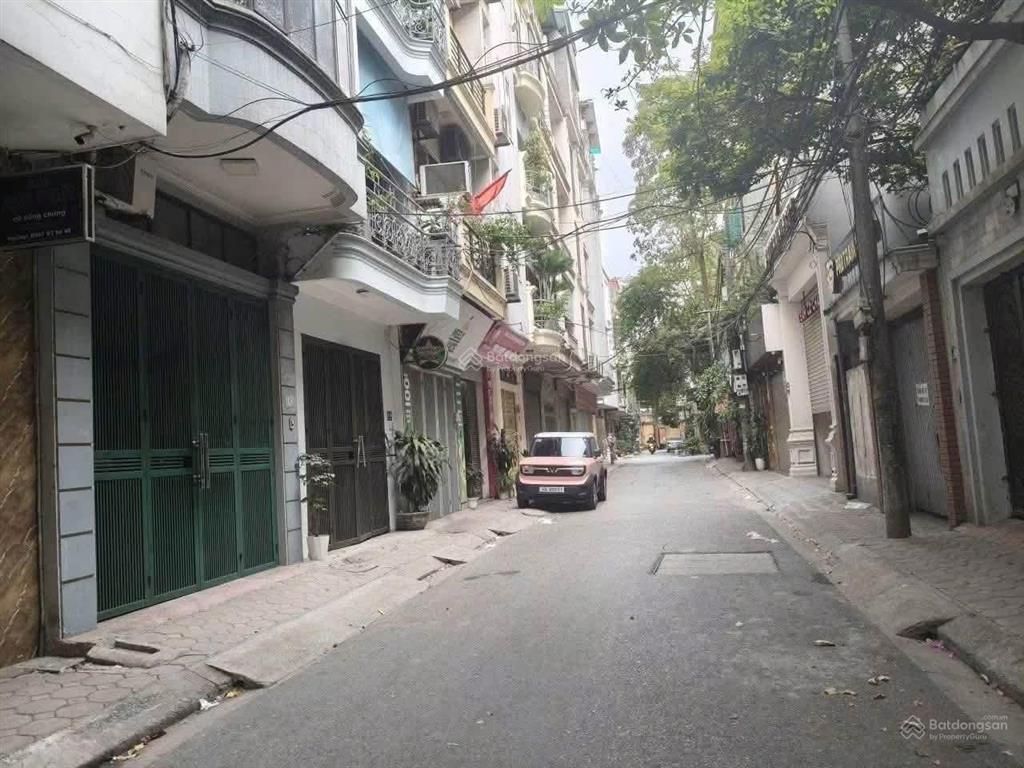 Phân lô cán bộ ngụy như kon tum, ô tô tránh, vỉa hè, kinh doanh, cạnh công viên. 40m. giá 18,9 tỷ