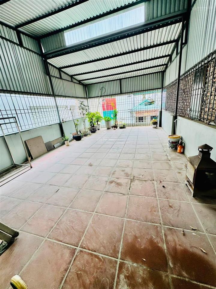 Mặt ngõ trường chinh, ko qh, kinh doanh, ô tô vào nhà, nhà dân xây chắc chắn. 55m x 5t. chỉ 20,9 tỷ