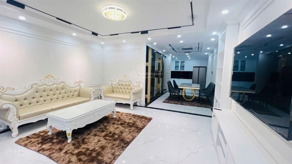 Phân lô tô vĩnh diện, ô tô tránh, thang máy xịn sò, nội thất cao cấp, sổ đẹp. 60mx6t. chỉ 24 tỷ