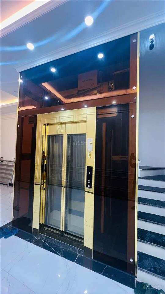 Phân lô tô vĩnh diện, ô tô tránh, thang máy xịn sò, nội thất cao cấp, sổ đẹp. 60mx6t. chỉ 24 tỷ