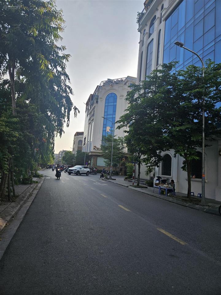 75,8 tỷ carnaby nguyễn xiển  biệt thự đơn lập 158m2 6 tầng lô góc, kd  vp, đường 3 ô tô tránh.