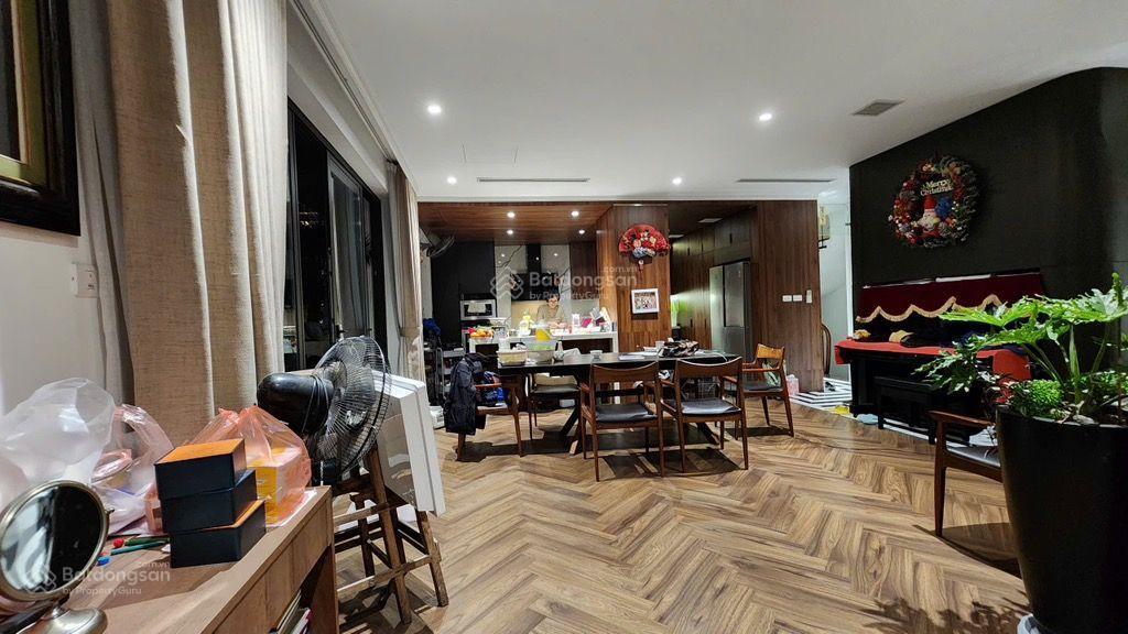 75,8 tỷ carnaby nguyễn xiển  biệt thự đơn lập 158m2 6 tầng lô góc, kd  vp, đường 3 ô tô tránh.