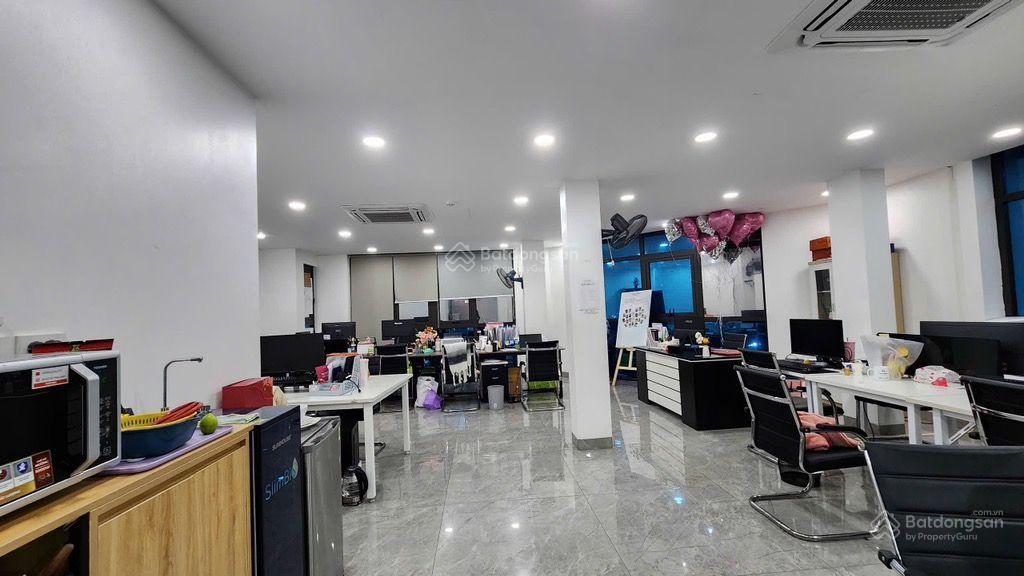 75,8 tỷ carnaby nguyễn xiển  biệt thự đơn lập 158m2 6 tầng lô góc, kd  vp, đường 3 ô tô tránh.