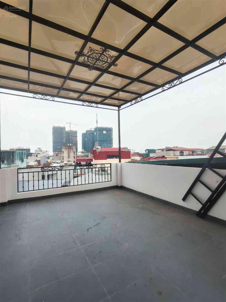 10.9 tỷ, kđt tây nam linh đàm, 35m2 6 tầng thang máy full nội thất, mặt ngõ thông ôtô vào nhà.