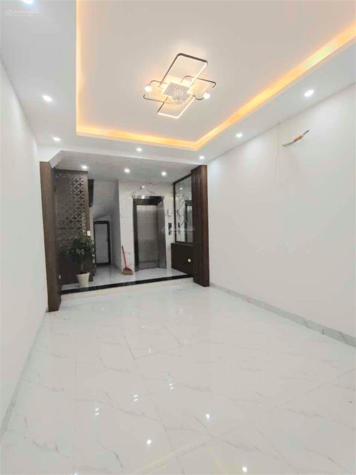10.9 tỷ, kđt tây nam linh đàm, 35m2 6 tầng thang máy full nội thất, mặt ngõ thông ôtô vào nhà.