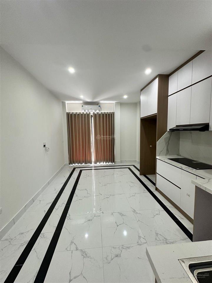 11.5tỷ phố đặng xuân bảng  linh đàm, 40m2 6tầng thang máy, nhà mới lô góc, sổ gửi bank, sát ô tô.