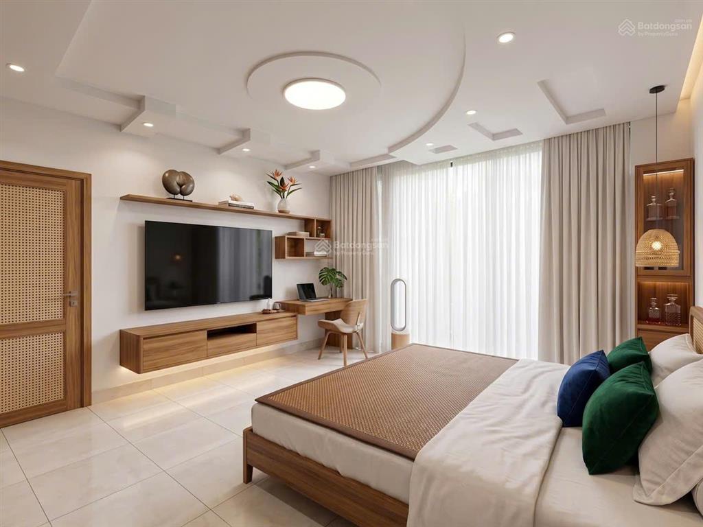 Chính chủ bán nhà riêng 4 tầng tại phố trần nguyên hãn, cách mặt phố chỉ 20m.